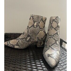 Dolce Vita Leather Snake Embossed Ankle Boots Booties 9 Western Summer Cowgirl